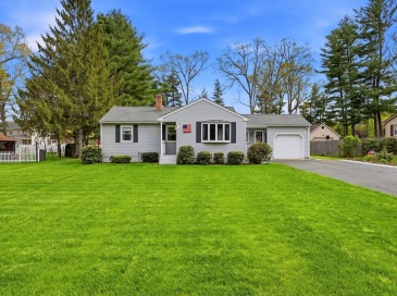 74 Shannon Ln, Westfield, Massachusetts, 3 Bedrooms Bedrooms, 6 Rooms Rooms,1 BathroomBathrooms,Residential,For Sale,Shannon Ln,73512494