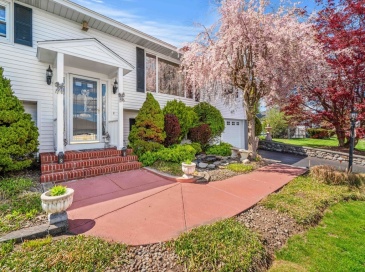 8 Agnes Ter, Methuen, Massachusetts, 5 Bedrooms Bedrooms, 10 Rooms Rooms,2 BathroomsBathrooms,Residential,For Sale,Agnes Ter,73512591 8 Agnes Ter, Methuen, Massachusetts, 5 Bedrooms Bedrooms, 10 Rooms Rooms,2 BathroomsBathrooms,Residential,For Sale,Agnes Ter,73512591