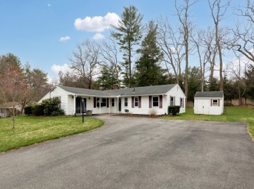 17 Ralph Rd., Raynham, Massachusetts, 3 Bedrooms Bedrooms, 7 Rooms Rooms,1.5 BathroomsBathrooms,Residential,For Sale,Ralph Rd.,73500943 17 Ralph Rd., Raynham, Massachusetts, 3 Bedrooms Bedrooms, 7 Rooms Rooms,1.5 BathroomsBathrooms,Residential,For Sale,Ralph Rd.,73500943