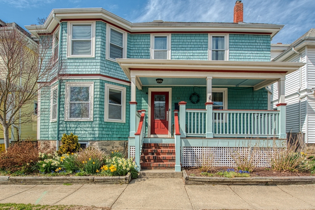 69 Maple St, New Bedford, Massachusetts, 4 Bedrooms Bedrooms, 8 Rooms Rooms,2 BathroomsBathrooms,Residential,For Sale,Maple St,73507095