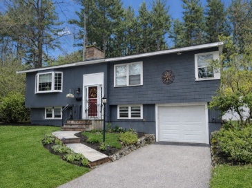 31 Lancaster Drive, Framingham, Massachusetts, 3 Bedrooms Bedrooms, 9 Rooms Rooms,1.5 BathroomsBathrooms,Residential,For Sale,Lancaster Drive,73504130