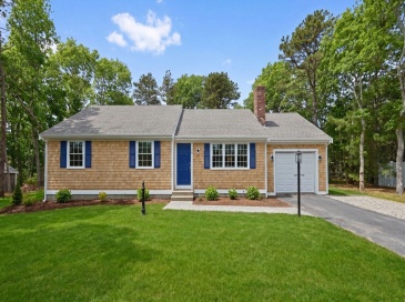 29 Timber Lane, Dennis, Massachusetts, 3 Bedrooms Bedrooms, 5 Rooms Rooms,1.5 BathroomsBathrooms,Residential,For Sale,Timber Lane,73515523