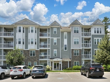 220 Martins Landing, North Reading, Massachusetts, 1 Bedroom Bedrooms, 4 Rooms Rooms,1 BathroomBathrooms,Residential,For Sale,Martins Landing,73541844