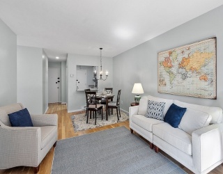29 Custer St, Boston, Massachusetts, 2 Bedrooms Bedrooms, 4 Rooms Rooms,1 BathroomBathrooms,Residential Lease,For Rent,Custer St,73541865