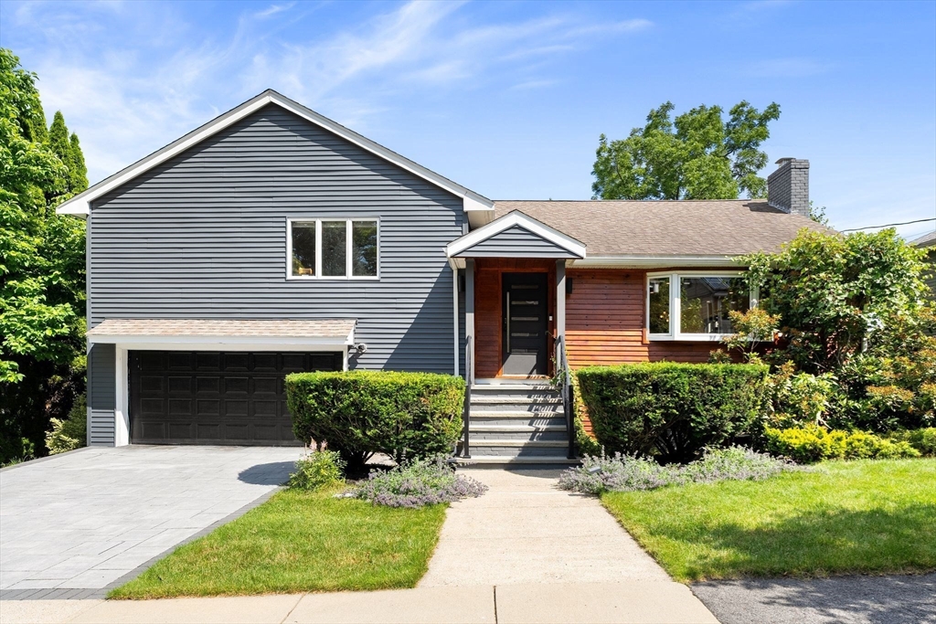 37 Slocum Road, Boston, Massachusetts, 4 Bedrooms Bedrooms, 9 Rooms Rooms,3.5 BathroomsBathrooms,Residential,For Sale,Slocum Road,73541890