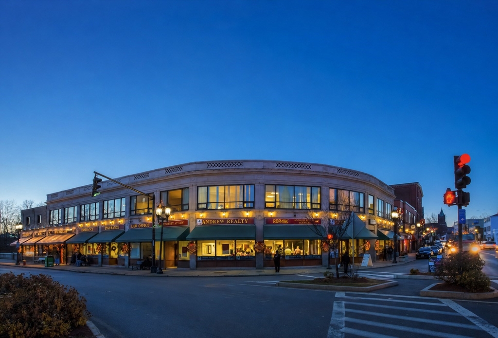 10 High Street, Medford, Massachusetts, ,Commercial Lease,For Rent,High Street,73541802