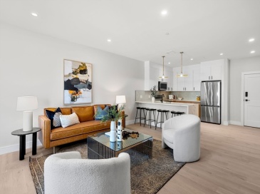 27 Guild Street, Boston, Massachusetts, 3 Bedrooms Bedrooms, 5 Rooms Rooms,2 BathroomsBathrooms,Residential,For Sale,Guild Street,73541799