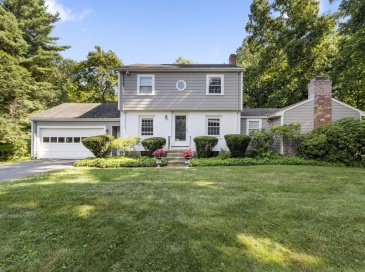 216 Claybrook Rd, Dover, Massachusetts, 3 Bedrooms Bedrooms, 8 Rooms Rooms,2.5 BathroomsBathrooms,Residential Lease,For Rent,Claybrook Rd,73541809