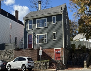 1 Washington St, Marblehead, Massachusetts, 1 Bedroom Bedrooms, 4 Rooms Rooms,1 BathroomBathrooms,Residential Lease,For Rent,Washington St,73541813