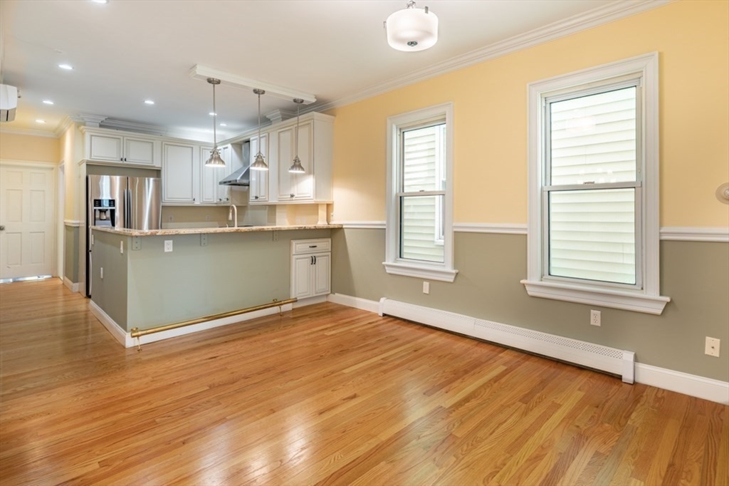 96 Webster Street, Boston, Massachusetts, 3 Bedrooms Bedrooms, 5 Rooms Rooms,2 BathroomsBathrooms,Residential Lease,For Rent,Webster Street,73541824
