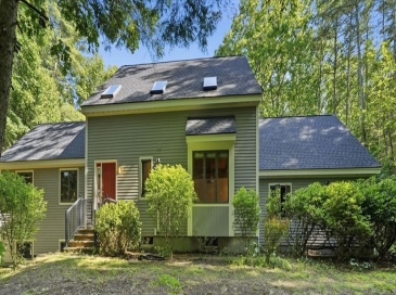 470 Montague Rd, Sunderland, Massachusetts, 3 Bedrooms Bedrooms, 6 Rooms Rooms,2 BathroomsBathrooms,Residential,For Sale,Montague Rd,73541919 470 Montague Rd, Sunderland, Massachusetts, 3 Bedrooms Bedrooms, 6 Rooms Rooms,2 BathroomsBathrooms,Residential,For Sale,Montague Rd,73541919