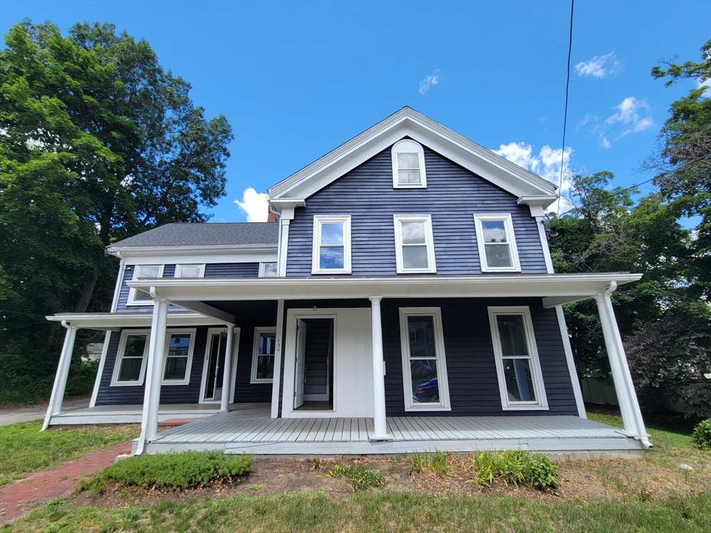 136 Commonwealth Rd, Wayland, Massachusetts, 3 Bedrooms Bedrooms, 6 Rooms Rooms,1 BathroomBathrooms,Residential Lease,For Rent,Commonwealth Rd,73541941