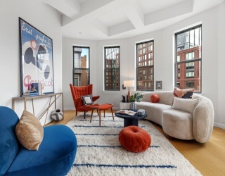 40 Fay St, Boston, Massachusetts, 2 Bedrooms Bedrooms, 3 Rooms Rooms,1 BathroomBathrooms,Residential Lease,For Rent,Fay St,73541973