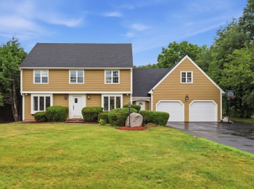 293 Davis Street, Northborough, Massachusetts, 4 Bedrooms Bedrooms, 9 Rooms Rooms,2.5 BathroomsBathrooms,Residential,For Sale,Davis Street,73541983 293 Davis Street, Northborough, Massachusetts, 4 Bedrooms Bedrooms, 9 Rooms Rooms,2.5 BathroomsBathrooms,Residential,For Sale,Davis Street,73541983