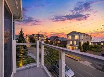 109 Broadsound Ave, Revere, Massachusetts, 5 Bedrooms Bedrooms, 12 Rooms Rooms,3 BathroomsBathrooms,Residential,For Sale,Broadsound Ave,73542079 109 Broadsound Ave, Revere, Massachusetts, 5 Bedrooms Bedrooms, 12 Rooms Rooms,3 BathroomsBathrooms,Residential,For Sale,Broadsound Ave,73542079