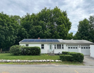 8 Bishop St., Leominster, Massachusetts, 3 Bedrooms Bedrooms, 5 Rooms Rooms,2 BathroomsBathrooms,Residential,For Sale,Bishop St.,73542082