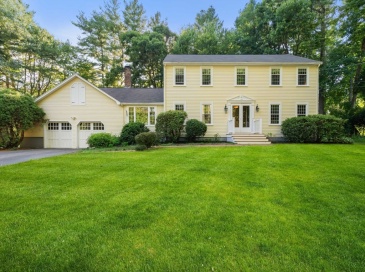 30 Stanhope Dr, Norfolk, Massachusetts, 4 Bedrooms Bedrooms, 9 Rooms Rooms,3 BathroomsBathrooms,Residential,For Sale,Stanhope Dr,73542097