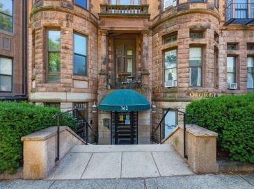 362-366 Commonwealth, Boston, Massachusetts, 1 Bedroom Bedrooms, 3 Rooms Rooms,1 BathroomBathrooms,Residential,For Sale,Commonwealth,73541874