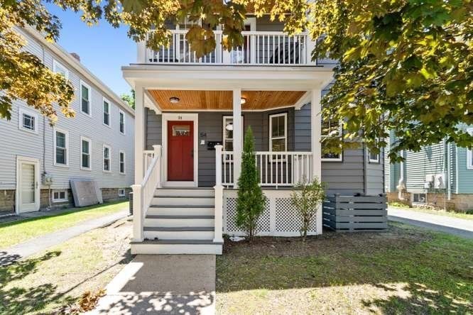 54 Broadway, Arlington, Massachusetts, 3 Bedrooms Bedrooms, 7 Rooms Rooms,2 BathroomsBathrooms,Residential Lease,For Rent,Broadway,73532354