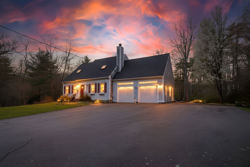 58 Fuller Shores Rd, Lakeville, Massachusetts, 3 Bedrooms Bedrooms, 6 Rooms Rooms,2 BathroomsBathrooms,Residential,For Sale,Fuller Shores Rd,73505574