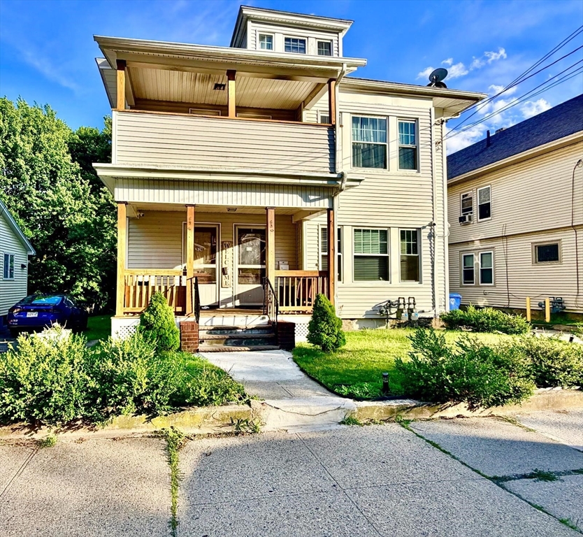 630 Lowell St., Lawrence, Massachusetts, 3 Bedrooms Bedrooms, 6 Rooms Rooms,2 BathroomsBathrooms,Residential Lease,For Rent,Lowell St.,73542017
