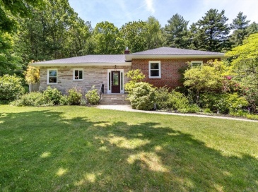16 Harrison Rd, Canton, Massachusetts, 3 Bedrooms Bedrooms, 8 Rooms Rooms,2 BathroomsBathrooms,Residential,For Sale,Harrison Rd,73542039