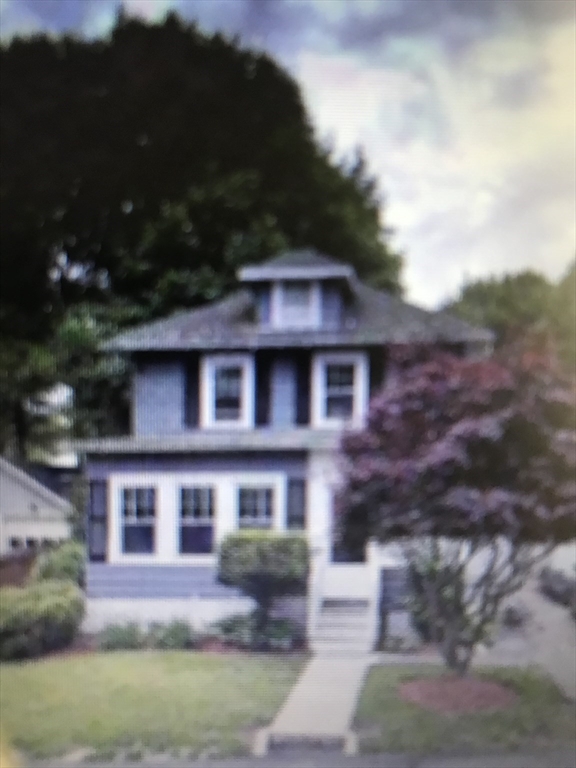 12 Regina Rd, Lynn, Massachusetts, 3 Bedrooms Bedrooms, 7 Rooms Rooms,1 BathroomBathrooms,Residential,For Sale,Regina Rd,73542056
