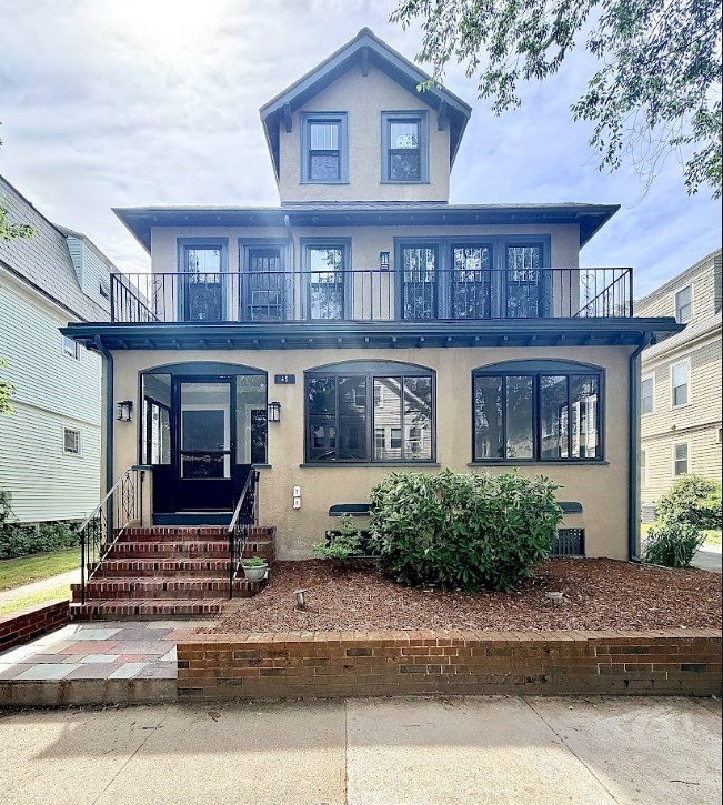 45 Grafton Street, Arlington, Massachusetts, 3 Bedrooms Bedrooms, 9 Rooms Rooms,3 BathroomsBathrooms,Residential,For Sale,Grafton Street,73542094
