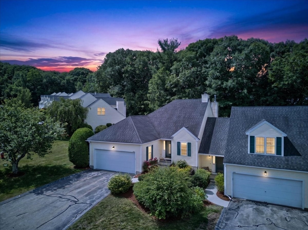 14 Millers Way, Sutton, Massachusetts, 2 Bedrooms Bedrooms, 5 Rooms Rooms,3 BathroomsBathrooms,Residential,For Sale,Millers Way,73542124