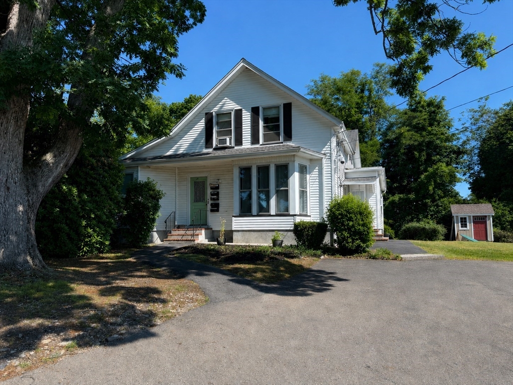 101 Prospect St, Brockton, Massachusetts, 7 Bedrooms Bedrooms, 17 Rooms Rooms,5 BathroomsBathrooms,Residential Income,For Sale,Prospect St,73542143