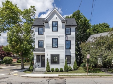 43 Crafts Street, Newton, Massachusetts, 3 Bedrooms Bedrooms, 8 Rooms Rooms,3.5 BathroomsBathrooms,Residential Income,For Sale,Crafts Street,73542165 43 Crafts Street, Newton, Massachusetts, 3 Bedrooms Bedrooms, 8 Rooms Rooms,3.5 BathroomsBathrooms,Residential Income,For Sale,Crafts Street,73542165