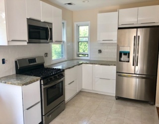 1003 Chestnut Street, Newton, Massachusetts, 3 Bedrooms Bedrooms, 7 Rooms Rooms,2 BathroomsBathrooms,Residential Lease,For Rent,Chestnut Street,73542235