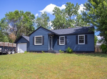 127 Gelinas Dr, Chicopee, Massachusetts, 3 Bedrooms Bedrooms, 5 Rooms Rooms,1 BathroomBathrooms,Residential,For Sale,Gelinas Dr,73542174
