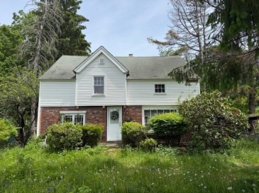 10 Patton Street, Oxford, Massachusetts, 3 Bedrooms Bedrooms, 6 Rooms Rooms,1 BathroomBathrooms,Residential,For Sale,Patton Street,73523325 10 Patton Street, Oxford, Massachusetts, 3 Bedrooms Bedrooms, 6 Rooms Rooms,1 BathroomBathrooms,Residential,For Sale,Patton Street,73523325