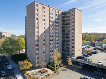 1025 Hancock St, Quincy, Massachusetts, 2 Bedrooms Bedrooms, 5 Rooms Rooms,1 BathroomBathrooms,Residential,For Sale,Hancock St,73542260
