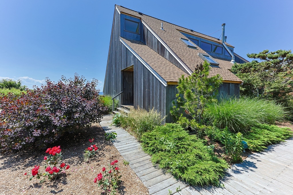 47 Fisherman's Rd, Truro, Massachusetts, 4 Bedrooms Bedrooms, 7 Rooms Rooms,2.5 BathroomsBathrooms,Residential,For Sale,Fisherman's Rd,73542272