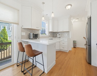 260 West St, Quincy, Massachusetts, 2 Bedrooms Bedrooms, 5 Rooms Rooms,2.5 BathroomsBathrooms,Residential,For Sale,West St,73542020