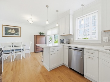 260 West St, Quincy, Massachusetts, 2 Bedrooms Bedrooms, 5 Rooms Rooms,2.5 BathroomsBathrooms,Residential,For Sale,West St,73542020 260 West St, Quincy, Massachusetts, 2 Bedrooms Bedrooms, 5 Rooms Rooms,2.5 BathroomsBathrooms,Residential,For Sale,West St,73542020