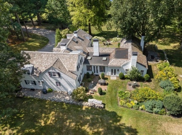 157 Centre St, Dover, Massachusetts, 6 Bedrooms Bedrooms, 13 Rooms Rooms,5.5 BathroomsBathrooms,Residential,For Sale,Centre St,73425515