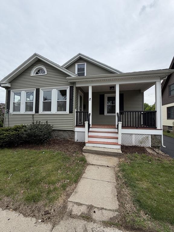 2 Columbia Blvd, Peabody, Massachusetts, 3 Bedrooms Bedrooms, 9 Rooms Rooms,2 BathroomsBathrooms,Residential,For Sale,Columbia Blvd,73516423