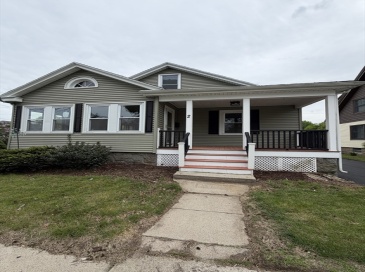 2 Columbia Blvd, Peabody, Massachusetts, 3 Bedrooms Bedrooms, 9 Rooms Rooms,2 BathroomsBathrooms,Residential,For Sale,Columbia Blvd,73516423
