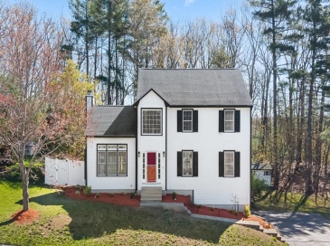 12 Thistle Hill Drive, Shrewsbury, Massachusetts, 3 Bedrooms Bedrooms, 7 Rooms Rooms,2.5 BathroomsBathrooms,Residential,For Sale,Thistle Hill Drive,73509980
