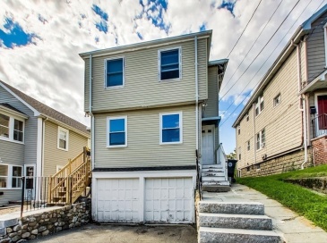 10 Chapman St, Watertown, Massachusetts, 3 Bedrooms Bedrooms, 4 Rooms Rooms,1 BathroomBathrooms,Residential Lease,For Rent,Chapman St,73530620
