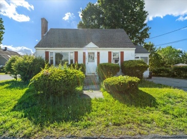 179 Eighth Street, Leominster, Massachusetts, 3 Bedrooms Bedrooms, 6 Rooms Rooms,1.5 BathroomsBathrooms,Residential,For Sale,Eighth Street,73530986