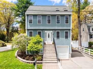 33 Houghton Rd, Wilmington, Massachusetts, 3 Bedrooms Bedrooms, 7 Rooms Rooms,2.5 BathroomsBathrooms,Residential,For Sale,Houghton Rd,73517827