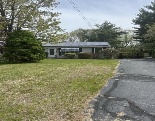 1 Angell Terrace, Leicester, Massachusetts, 1 Bedroom Bedrooms, 4 Rooms Rooms,1 BathroomBathrooms,Residential Lease,For Rent,Angell Terrace,73516291