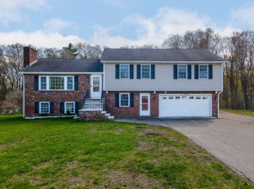 475 Arlington St, Dracut, Massachusetts, 3 Bedrooms Bedrooms, 9 Rooms Rooms,2.5 BathroomsBathrooms,Residential,For Sale,Arlington St,73513912 475 Arlington St, Dracut, Massachusetts, 3 Bedrooms Bedrooms, 9 Rooms Rooms,2.5 BathroomsBathrooms,Residential,For Sale,Arlington St,73513912