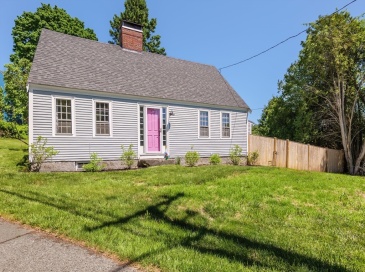 129 Whitehall Rd, Amesbury, Massachusetts, 3 Bedrooms Bedrooms, 7 Rooms Rooms,2 BathroomsBathrooms,Residential,For Sale,Whitehall Rd,73526040 129 Whitehall Rd, Amesbury, Massachusetts, 3 Bedrooms Bedrooms, 7 Rooms Rooms,2 BathroomsBathrooms,Residential,For Sale,Whitehall Rd,73526040