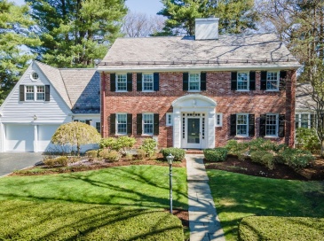 35 Arnold Rd, Wellesley, Massachusetts, 4 Bedrooms Bedrooms, 10 Rooms Rooms,3.5 BathroomsBathrooms,Residential,For Sale,Arnold Rd,73505721