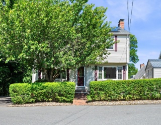55 Dibble Road, Lynn, Massachusetts, 4 Bedrooms Bedrooms, 7 Rooms Rooms,2.5 BathroomsBathrooms,Residential,For Sale,Dibble Road,73542327